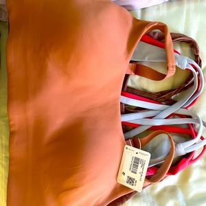 Lululemon in alignment bra desert sun 10